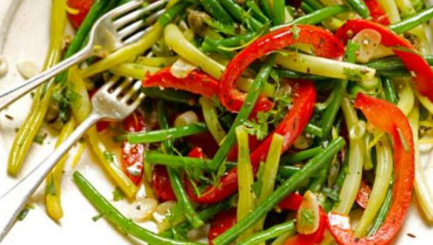 salade van geroosterde paprika